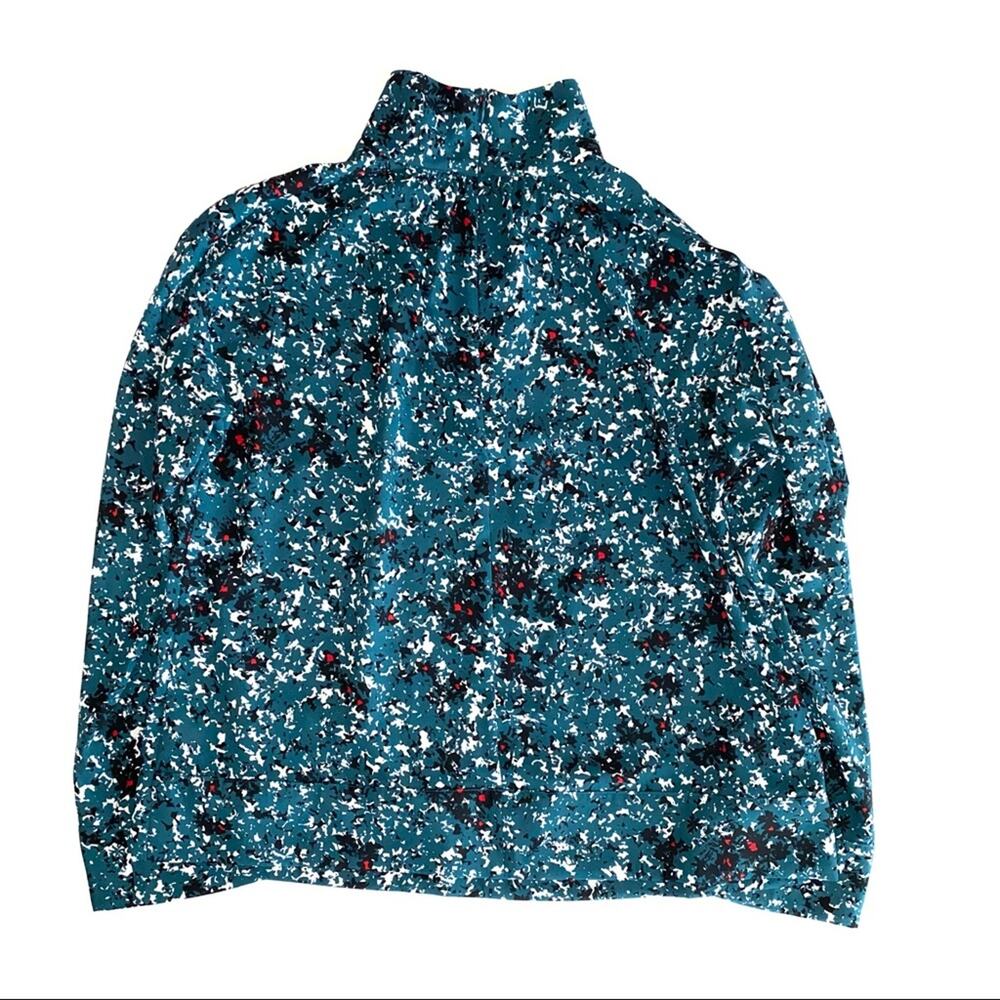 Elizabeth and James Teal Abstract Mock Neck Irina Petals Top Size Medium - Picture 9 of 12